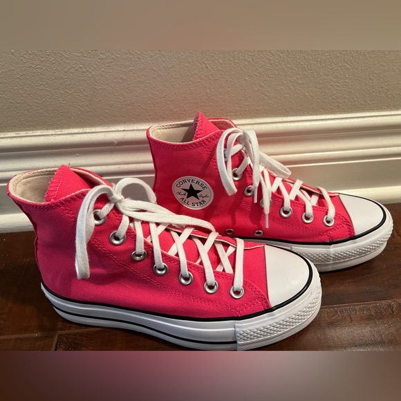 Converse Shoes - Converse Lift Platform Astral Pink, Size 5.5 Women’s, Worn Once-EUC